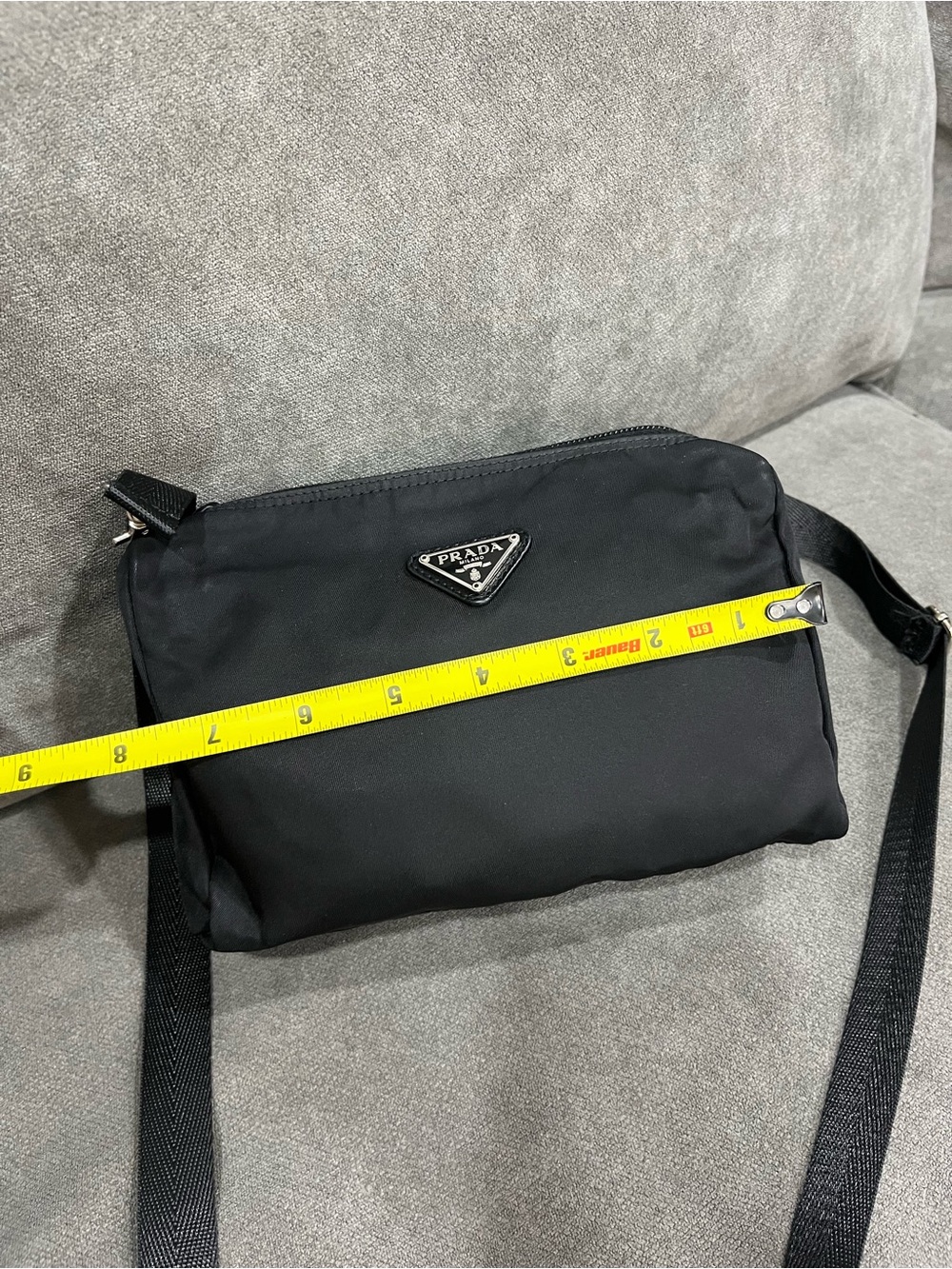 Prada bag - Picture 11 of 16